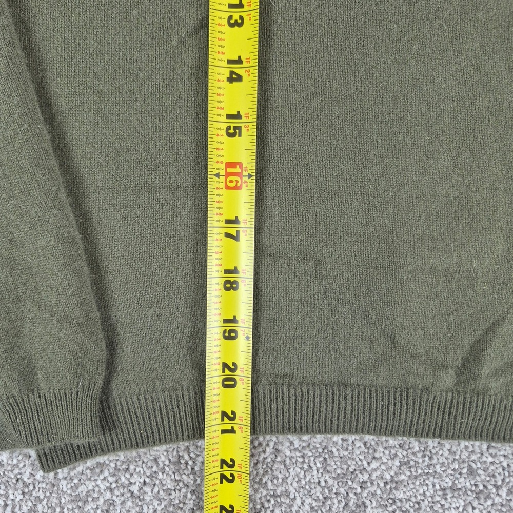 Lord & Taylor Cashmere Sweater Womens Small Green Turtleneck Knit Minimalist - Picture 6 of 8